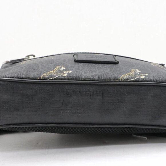 GUCCI Logo GG Pattern Tiger Bum Bag Supreme Leather - Black - Picture 12 of 15